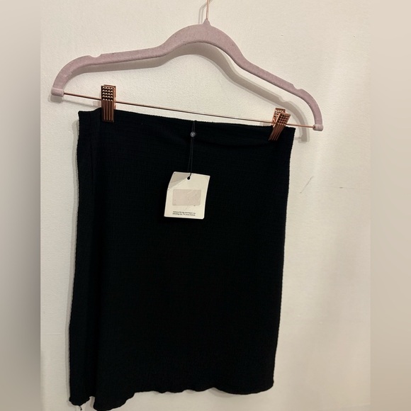 Missguided Black Mini Skirt - Picture 3 of 3